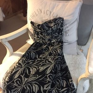 BCBG Prom/Cocktail dress Black print